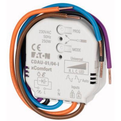 Uređaj za upravljanje električnim aparatima, prikazan s nekoliko šarenih žica i oznakama za napon i snagu.