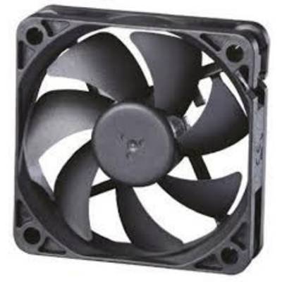 Crni računalni ventilator sa sedam lopatica, ugrađen u kvadratnom kućištu.
