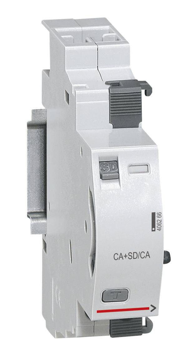 Sivi električni zaštitni prekidač s crnim sklopnim prekidačem i natpisom "CA+SD/CA".