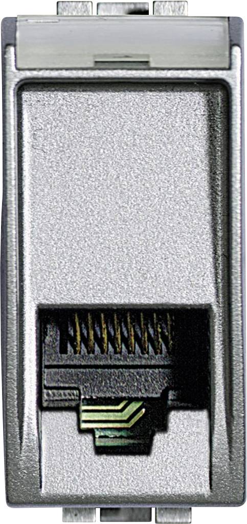 Na slici je prikazana mrežna utičnica od metala s Ethernet priključkom u bliskom kadru.