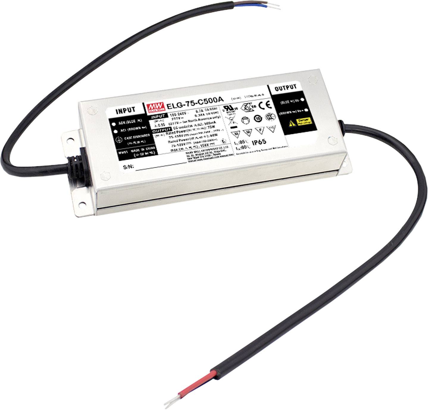 Pravokutni mrežni adapter s natpisima, priključcima i prekidačima, pogodan za napajanje elektroničkih uređaja.