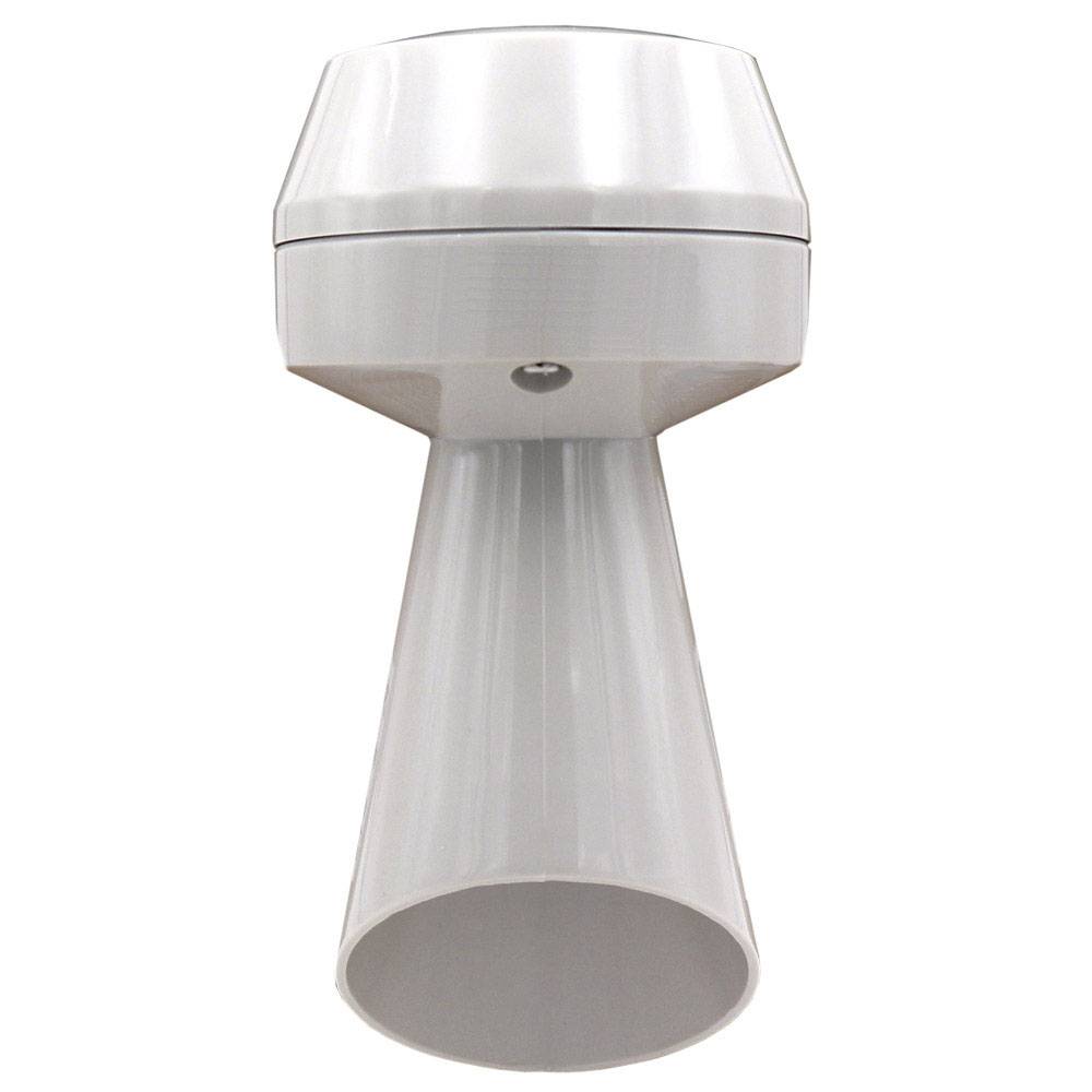 Bijela zidna lampa s konusnim sjenilom usmjerenim prema dolje. Idealna za moderne interijere.