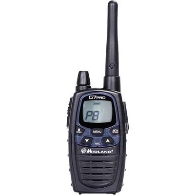 Crni ručni radio uređaj s displejom, gumbima za navigaciju izborom i antenom. Na zaslonu prikazuje 'PB'.