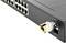 Mrežni preklopnik s više Ethernet priključaka, jedan modul je umetnut u SFP priključak.