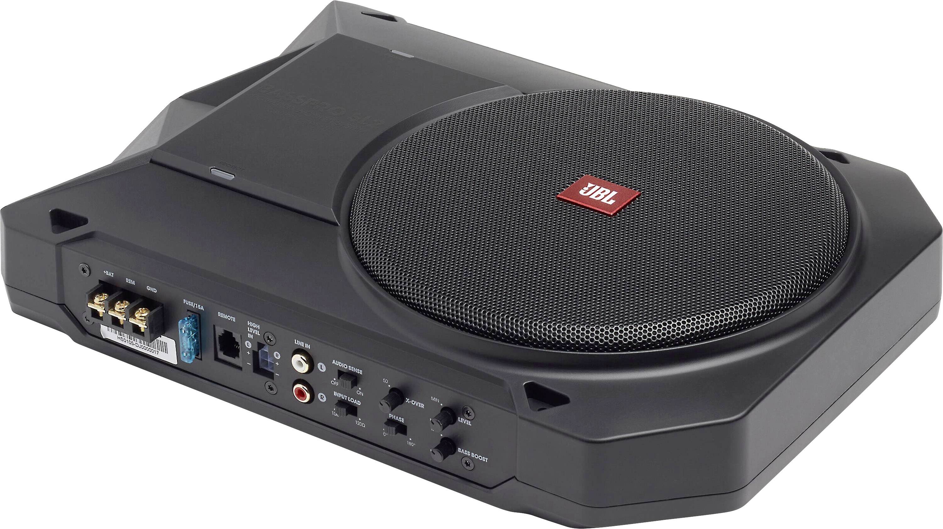 Crni JBL subwoofer s kontrolnim gumbima na prednjoj strani, priključcima i okretnim regulatorima za prilagodbu postavki.