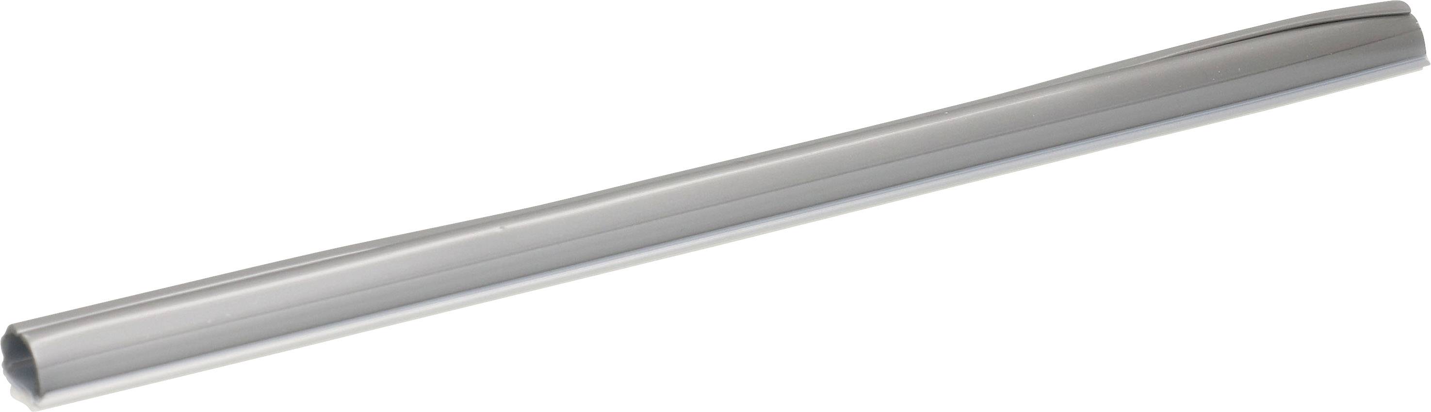 Dugačka, ravna metalna cijev leži dijagonalno. Siva je i ima gladaku površinu.