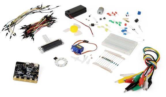 Elektronički komplet s testnom pločicom, mikrokontrolerom, kabelima, otpornicima i LED lampicama za izradu strujnih krugova i projekata.