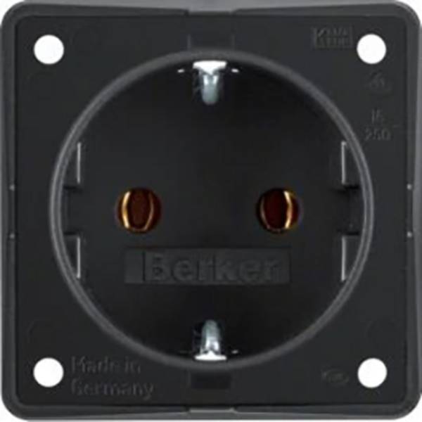 <br>  Berker<br>  program prekidača <br>  <br>  potpuni<br>  utičnica<br>  Integro Flow<br>  crna<br>  947782503<br>  1 St.<br>