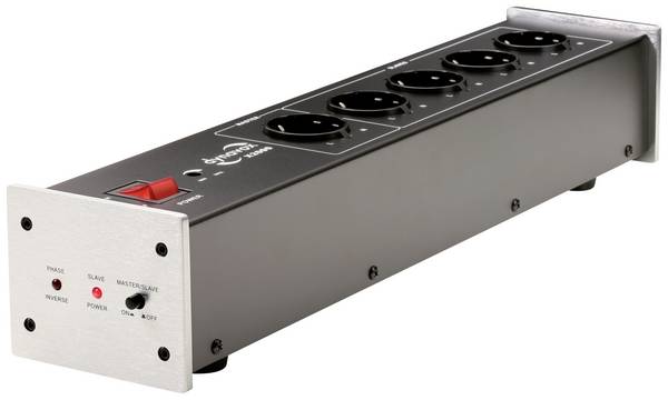 Dynavox 207682 IEC razdjelna letva  srebrna iec priključak 1 St.