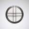 Okrugla zidna lampa s crnom rešetkom, postavljena na bijeloj pozadini. Idealna za industrijske ili moderne unutarnje prostore.
