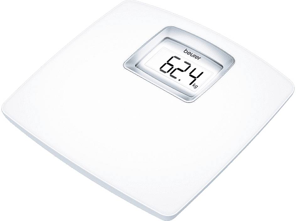 Digitalna osobna vaga pokazuje 62,4 kg.