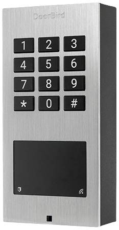 Ulazni terminal za vrata s tipkovnicom za unos PIN-a i RFID čitačem, marke DoorBird.