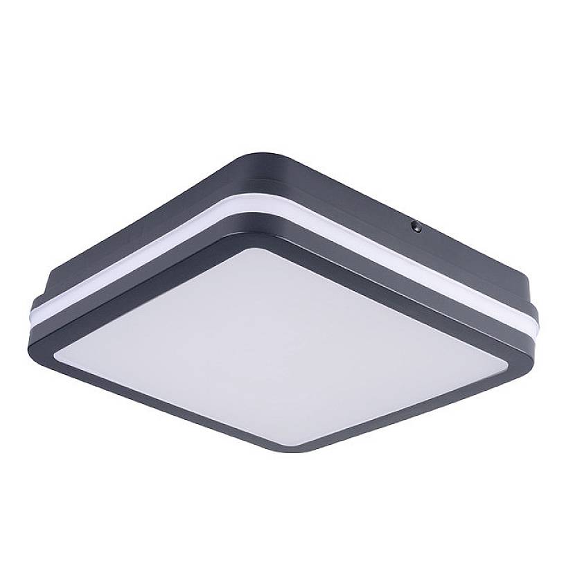 Kvadratna stropna lampa s crnim okvirom i bijelim svjetlosnim panelom, pogodna za moderne unutarnje prostore.