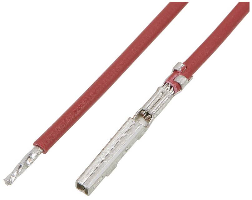 Crveni kabel s metalnim utičem i odsječenim krajem. Utikač je pravokutan i služi za električko spajanje.