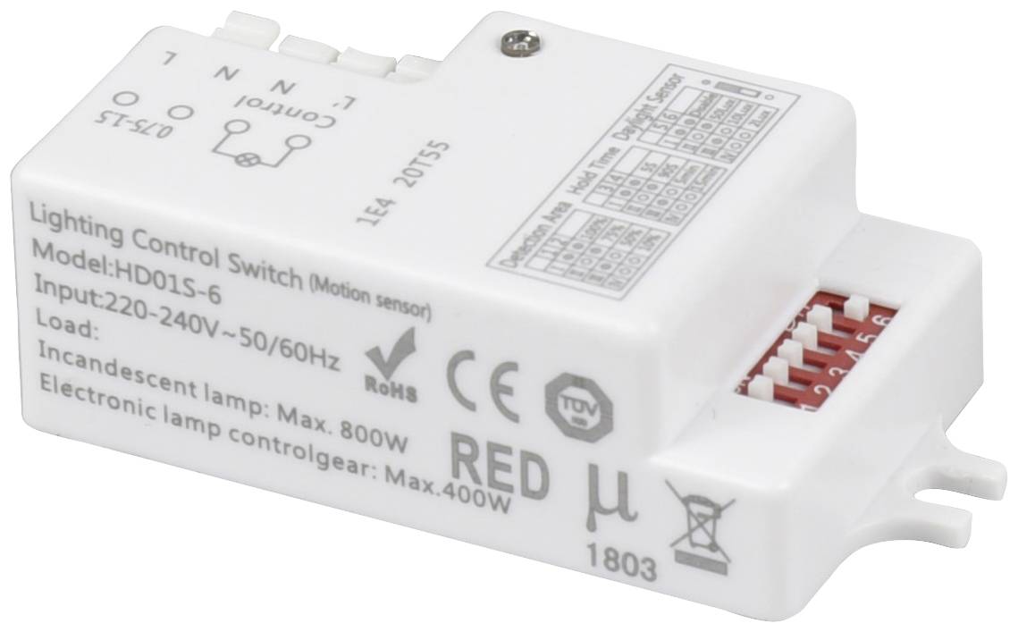 Bijeli prekidač za upravljanje osvjetljenjem s senzorom pokreta, model HDO15S-6, za 220-240V, maksimalno 800W, s crvenim DIP preklopnicima za konfiguraciju.