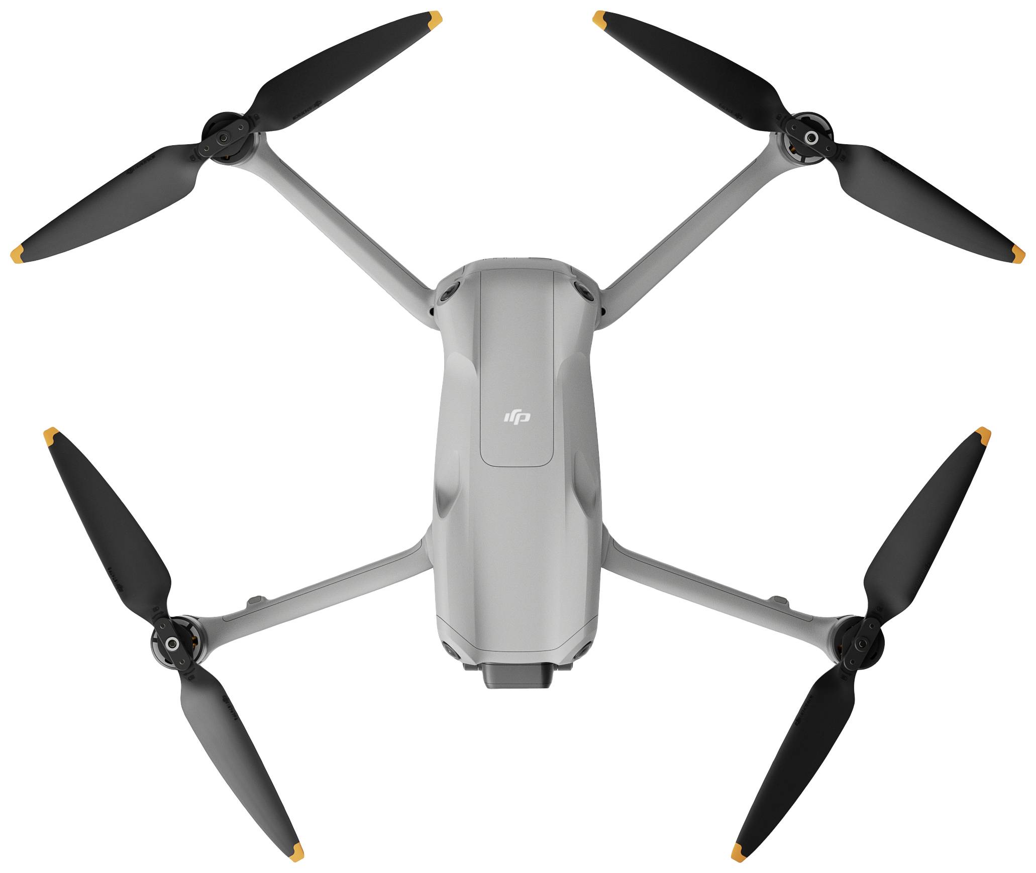 Siva dron sa četiri crna propelera na bijeloj pozadini. Dron je centriran u sredini.