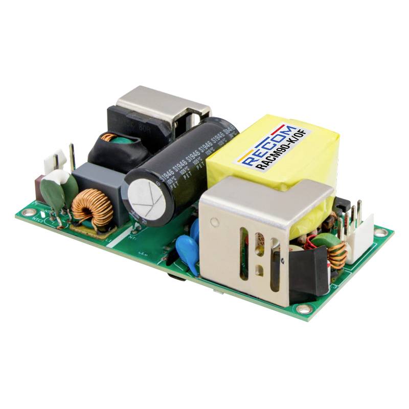 Otvoreni modul napajanja s komponenata poput transformatora, kondenzatora i zavojnica, bez kućišta, na tisknoj pločici.