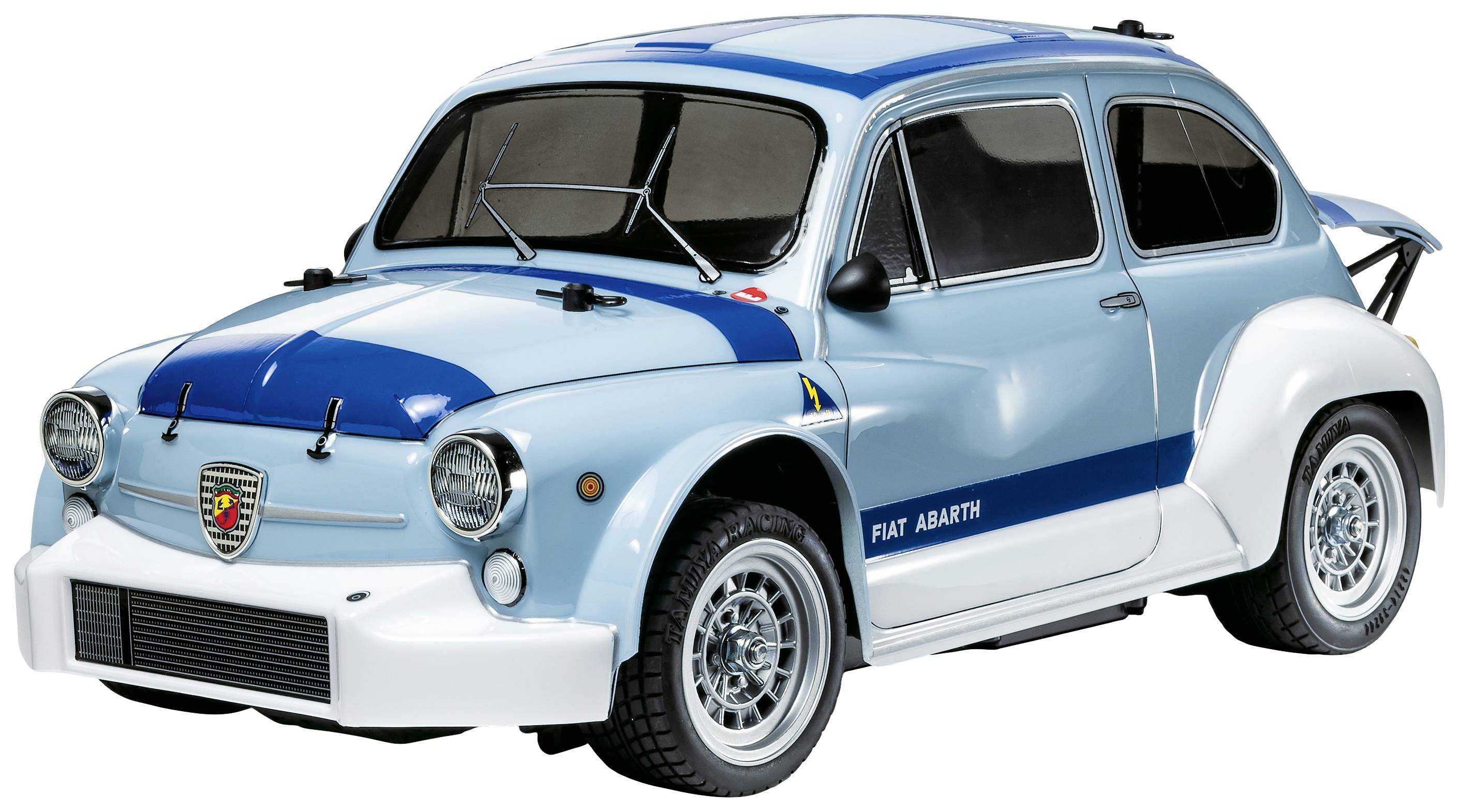 Svijetloplavi oldtimer Abarth s trkačkim prugama na haubi i bijelim bodykit-om, stoji ukoso naprijed.