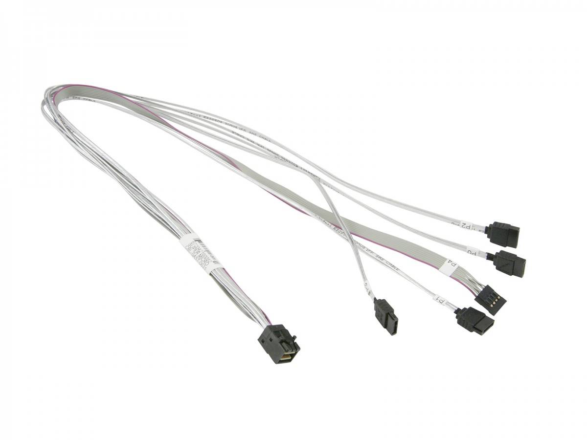 SATA naponski kabel s pet priključaka, pogodan za spajanje više pogonskih jedinica unutar računalnog kućišta.