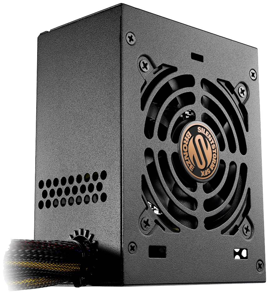 Crni PC napajanje s ventilatorom i snopom kabela. Natpis na ventilatoru: 'Silent Storm'.