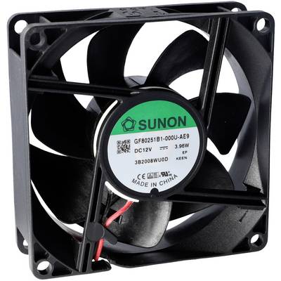 Crni računalni ventilator s četiri krila i naljepnicom u sredini koja prikazuje marku i tehničke detalje.