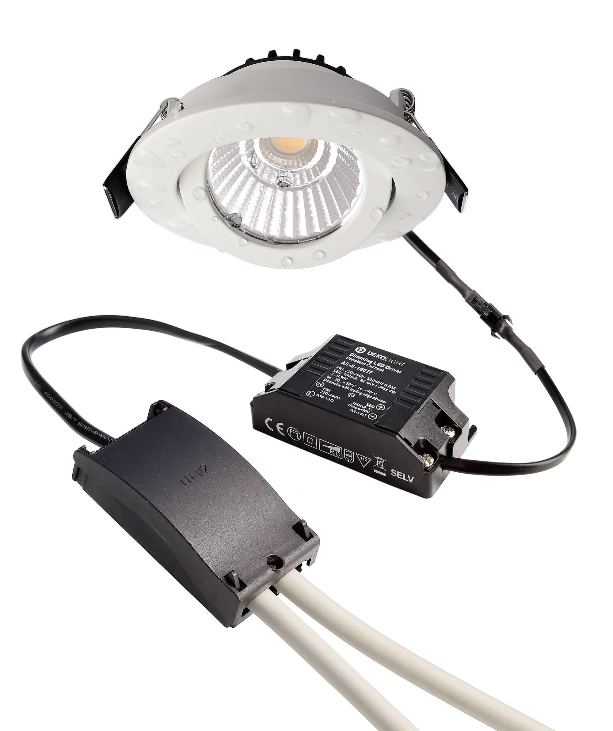 LED downlight set sastoji se od okruglog svjetlosnog tijela sa srebrnim reflektorom i vanjskim napajanjem s kabelskom vezom.