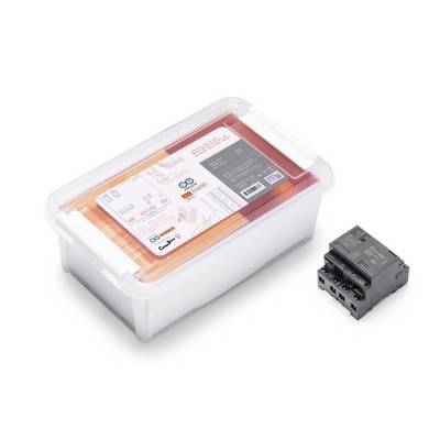 Arduino Edukacijski Set i Elektronički Modul. Set sadrži razvojne ploče i opremu za obrazovne tehnološke projekte.