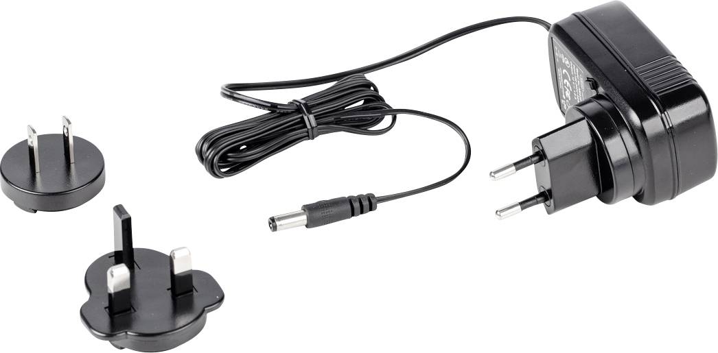 Crno-bijeli mrežni adapter s dva izmjenjiva utikača za različite standarde utičnica i adapterom za kabel.
