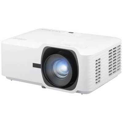 Bijeli projektor prikazuje objektiv i ventilacijske otvore sa strane. Uređaj stoji na stolu i spreman je za upotrebu.