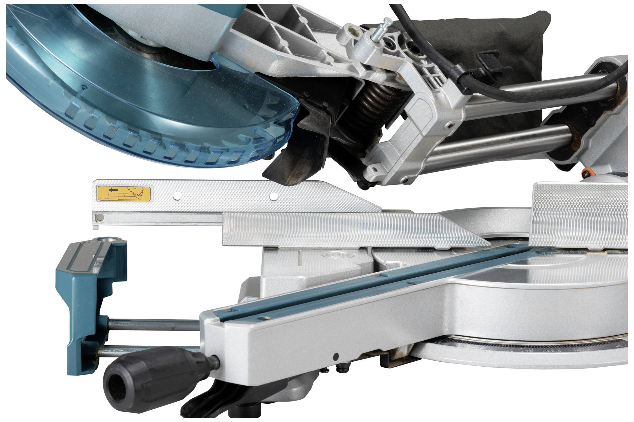 Kružna pila s plavim listom pile i vodećom šinom, podesna za precizne radove na drvu.