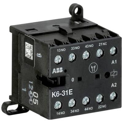 Crni blok kontakata sklopke oznake 'K6-31E' tvrtke ABB s nekoliko priključaka koji imaju brojčane kodove i QR kodom.