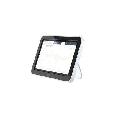 Tablet s dijagramom na zaslonu, prikazuje oscilirajuće žute i sive linije. Dijagram ima osi za vrijednosti mjerenja i vrijeme.
