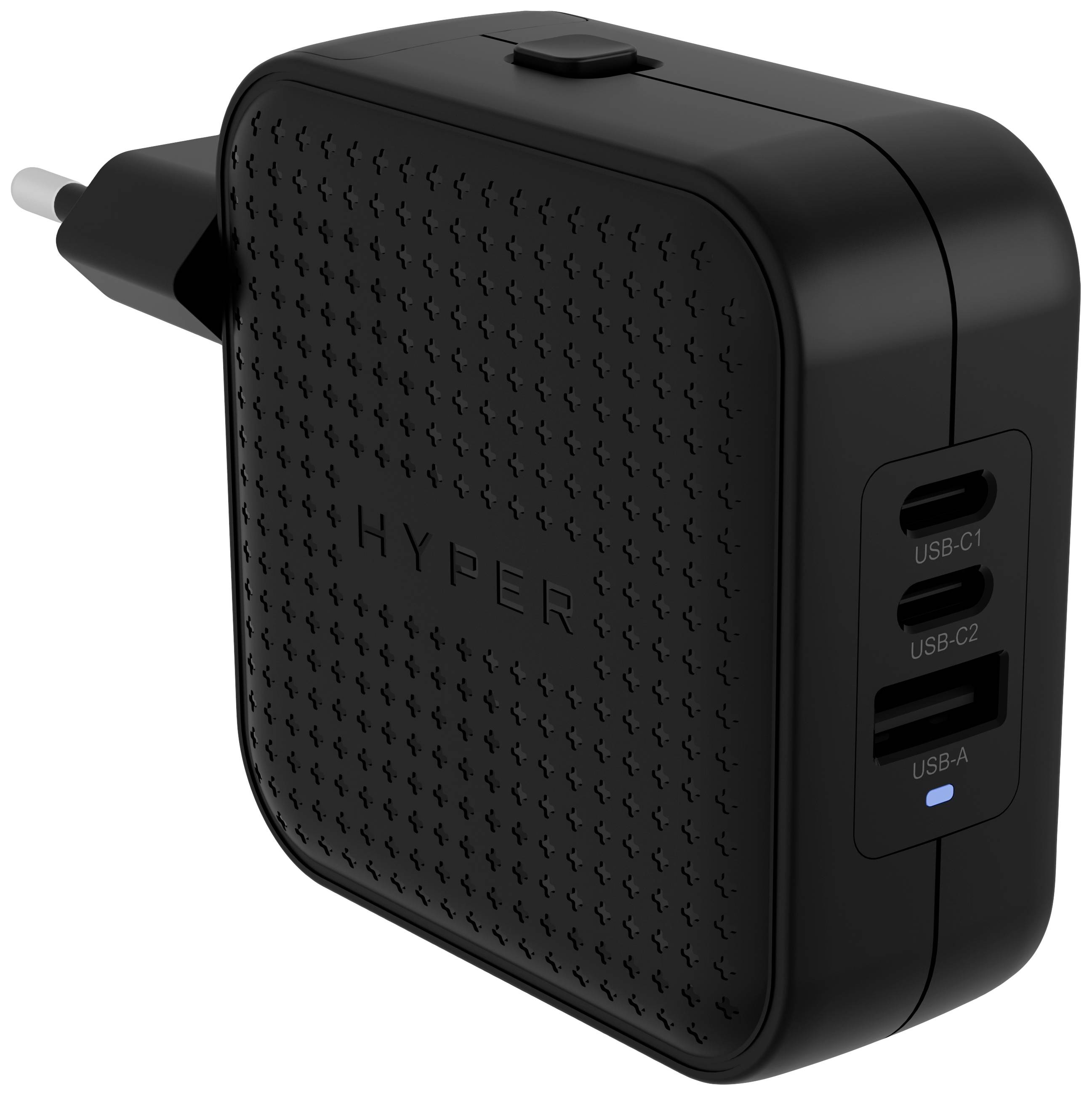 Crno, pravokutno USB punjač s tri priključka: dva USB-C i jedan USB-A. Uređaj ima utikač za električno napajanje.
