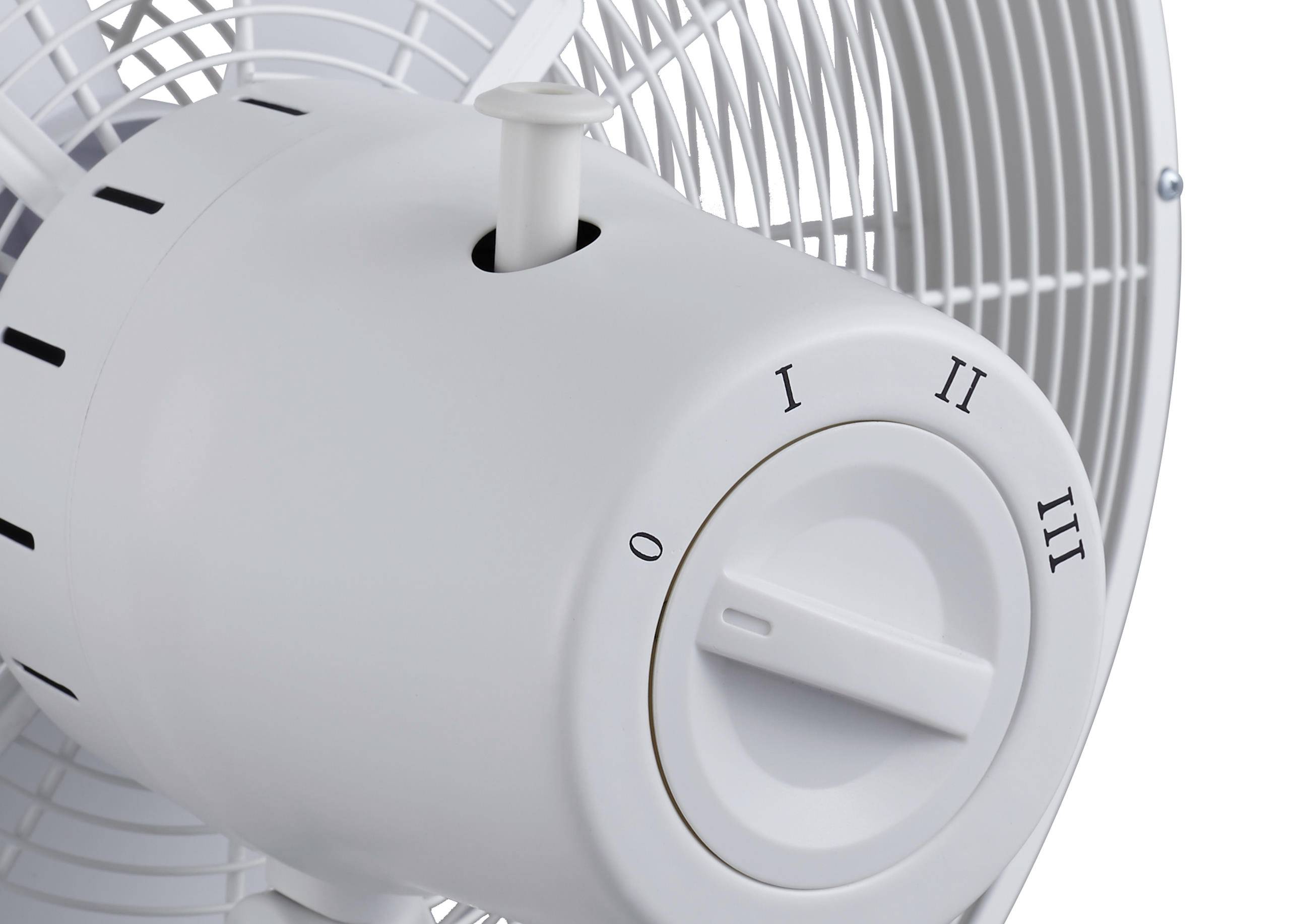 Ventilator ima okretni prekidač koji prikazuje postavke: 0, I, II i III za različite brzine vrtnje.