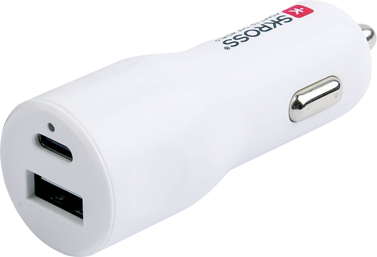 Bijeli USB auto punjač s dva priključka, USB-A i USB-C. Na vrhu se nalazi crveni logotip. Pogodan za punjenje u automobilu.