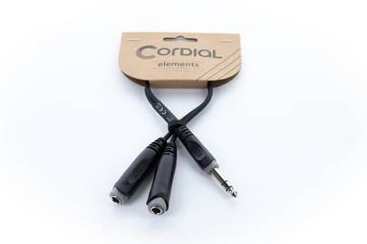 Y-adapter kabel od Cordial elemenata s dva 6,3 mm ženska priključka i jednim 6,3 mm muškim priključkom, pogodan za audio povezivanja.