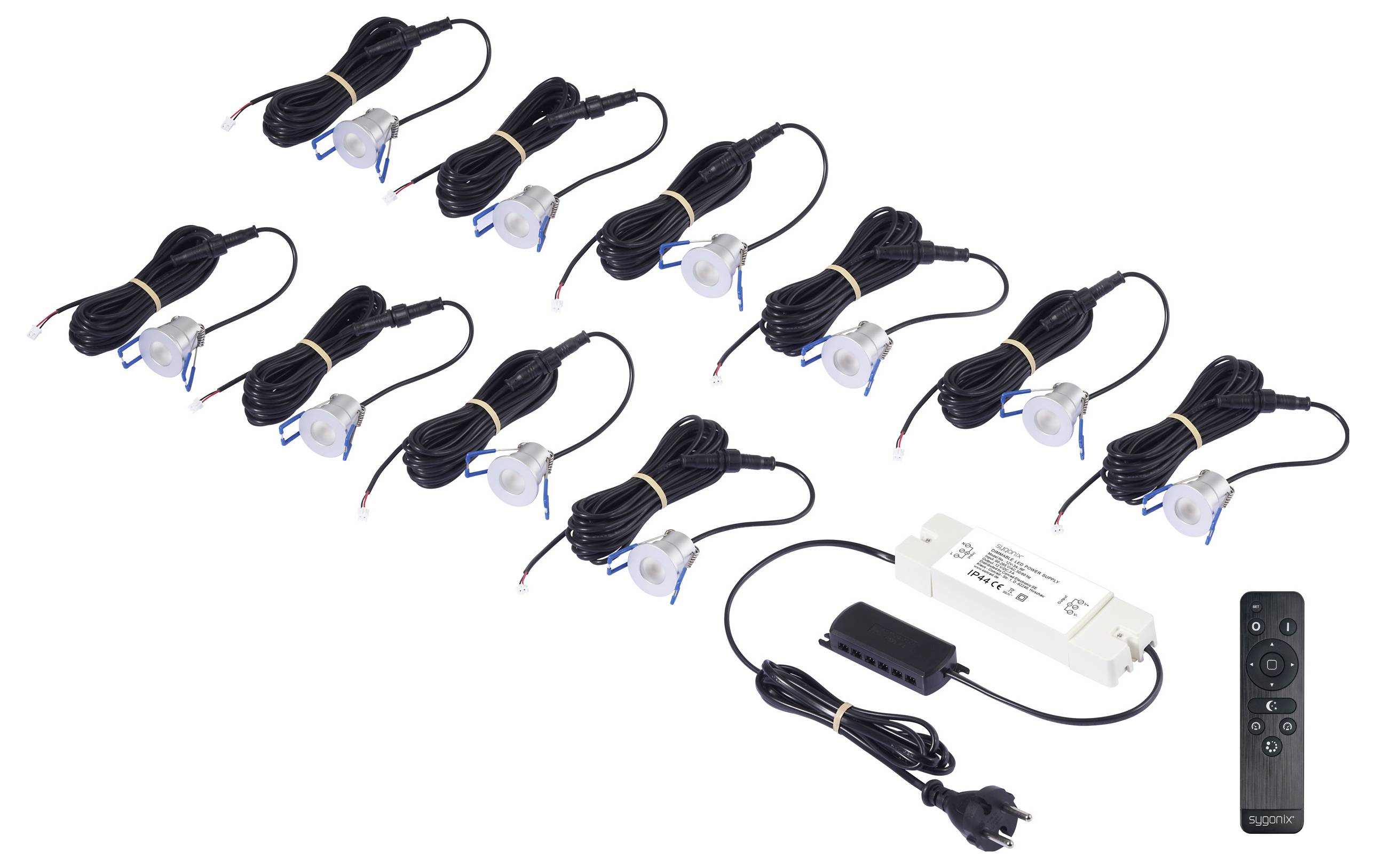 '12 LED palubnih svjetala s kabelima, mrežnim adapterom i daljinskim upravljačem, pogodan za postavljanje vanjskog osvjetljenja.'