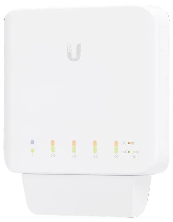 Bijeli mrežni switch s pet Ethernet priključaka, LED indikatorima za povezivanje i aktivnost. Vidljiv je logo proizvođača.