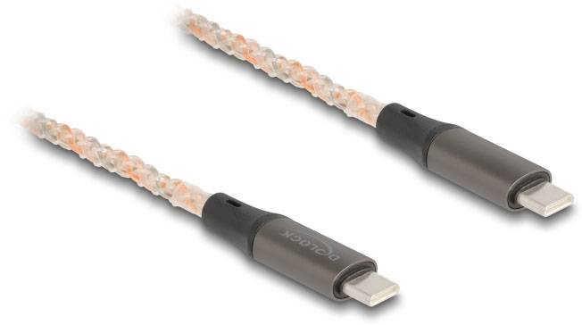 Dva srebrnosiva USB-C kabela s pletenim dizajnom i crnim priključkom, pokazuju robusnu izradu i stilski dizajn.