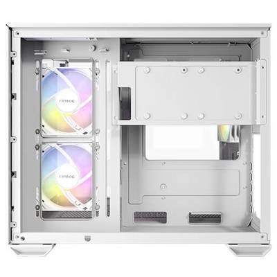 Bijelo kućište računala, dva ventilatora s RGB osvjetljenjem s lijeve strane, desna strana otvorena, prikazuje prostor za instalaciju komponenti.
