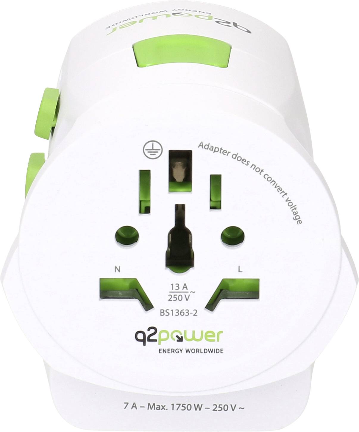 Bijeli sveobuhvatni mrežni adapter za putovanja s zelenim detaljima; kompatibilan s različitim vrstama utikača. Maksimalna snaga: 1750 W, 250 V.