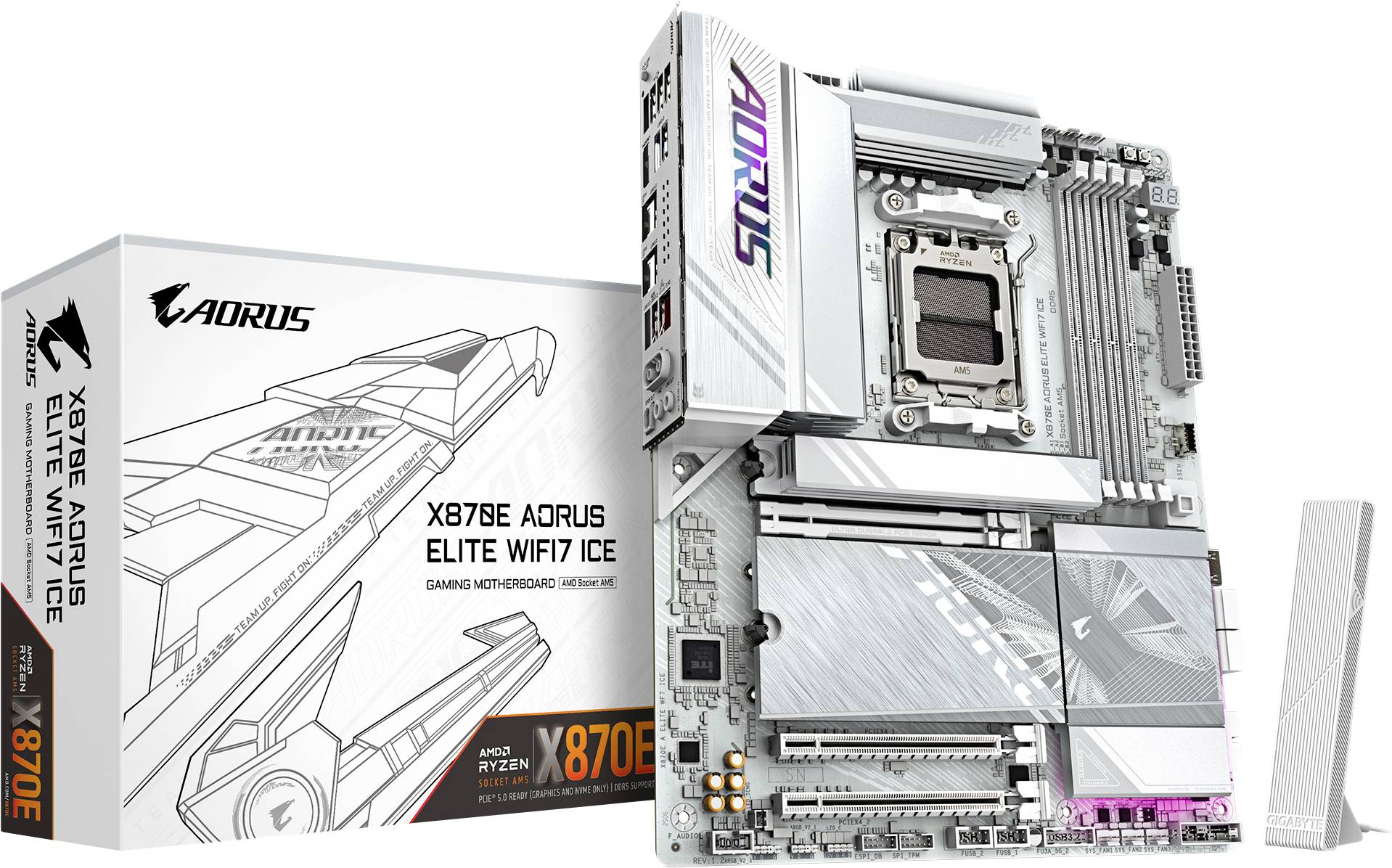 Matična ploča 'X670E AORUS ELITE WIFI7 ICE' pored pakiranja. Sadrži kompatibilnost s AMD Ryzen procesorima. Bijeli, futuristički dizajn.