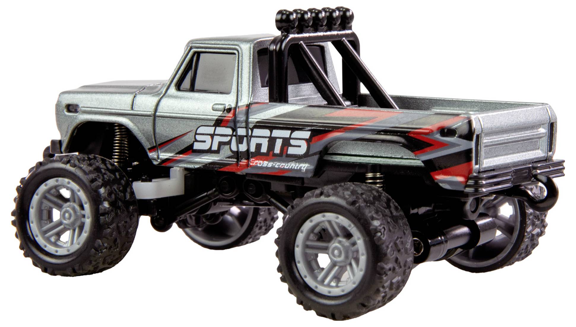 Igračka monster truck, srebrne boje s crvenim naglascima, veliki natpis 'SPORTS' sa strane. Velike gume, dizajn terenca.