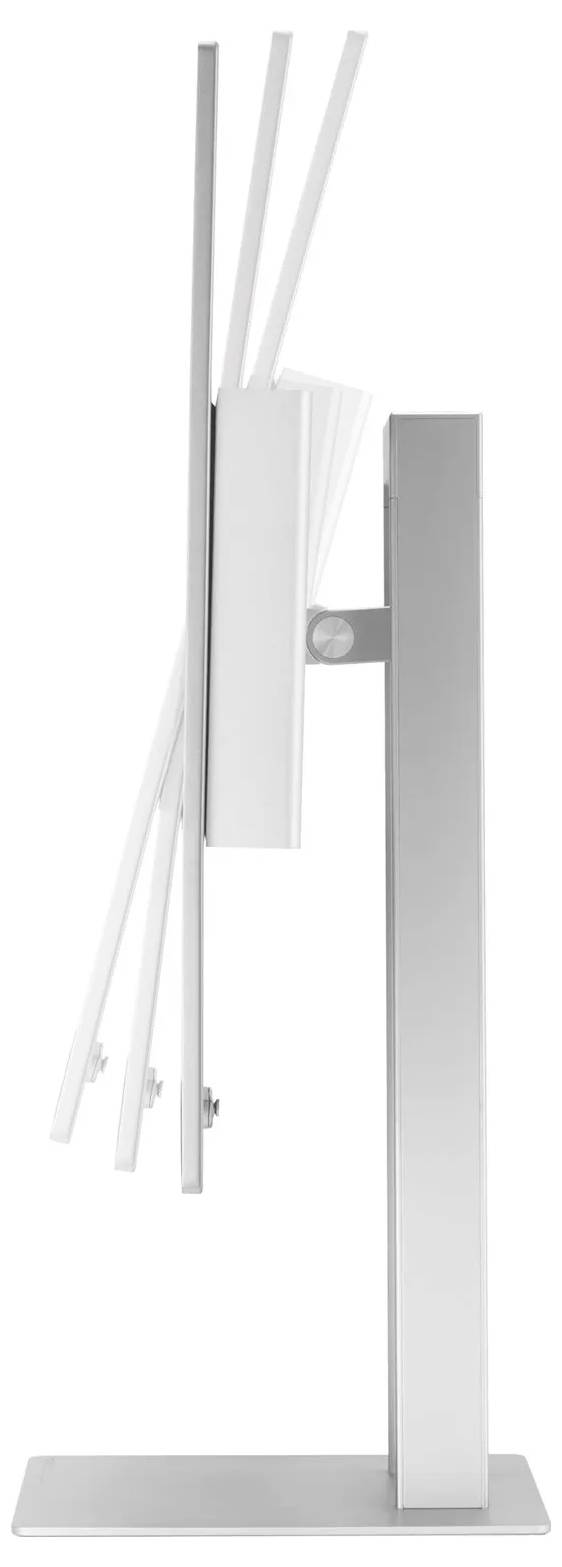 Pogled sa strane računalnog monitora s podesivim nagibom, koji prikazuje različite kutove nagiba na elegantnom, modernom postolju.