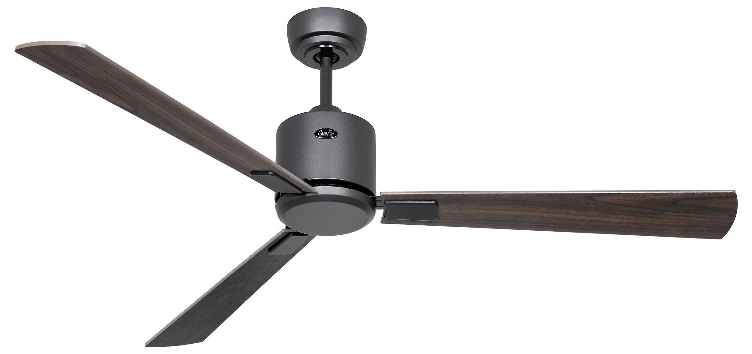 Stropni ventilator s tri kraka s oštricama od tamnog drveta i mat crnim kućištem motora, dizajniran za moderne interijere.