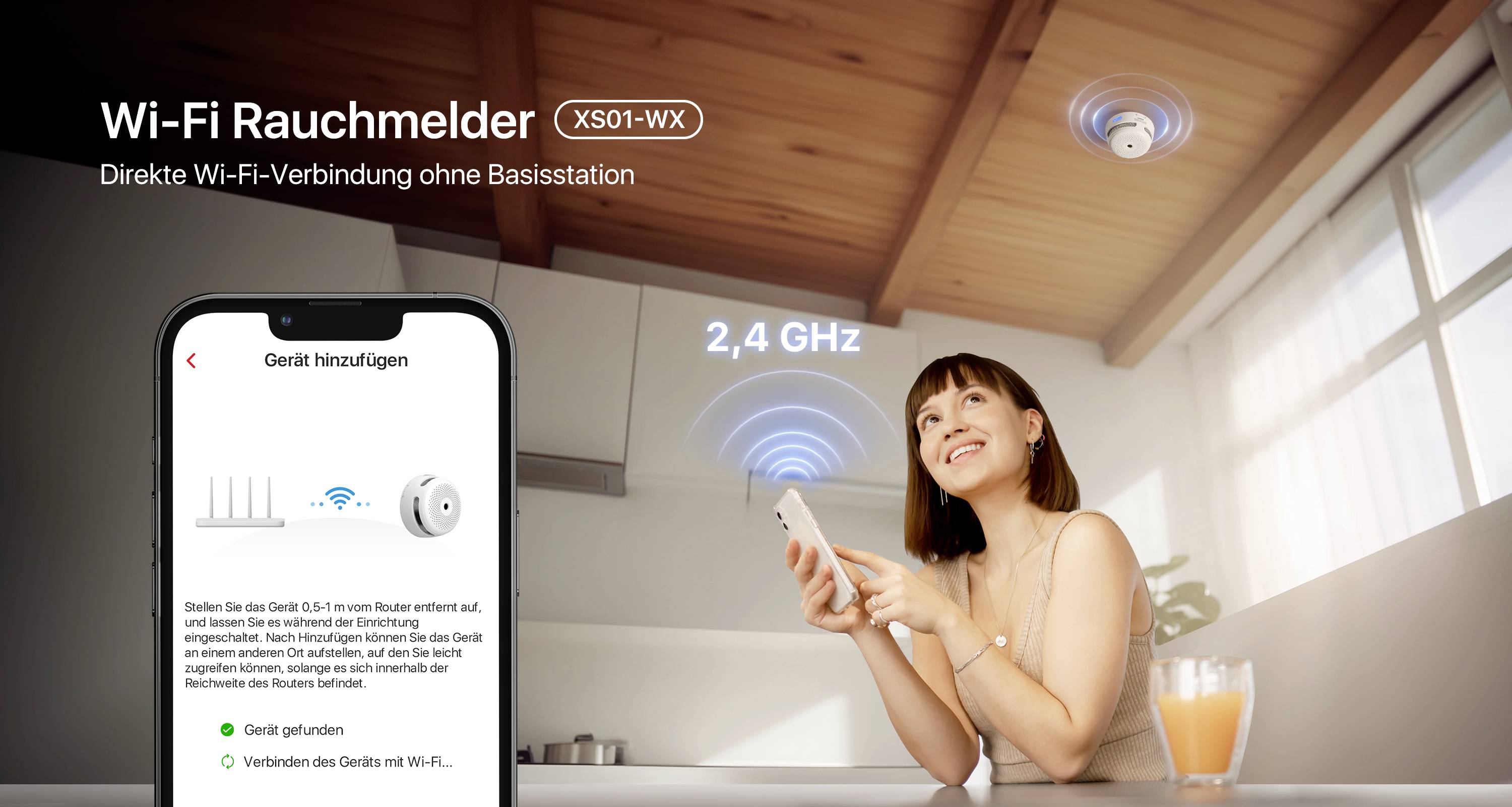 Žena u kuhinji gleda u pametni telefon, Wi-Fi dimni detektori na stropu povezuju se s baznom stanicom, tekst na zaslonu: 'Dodaj uređaj'.