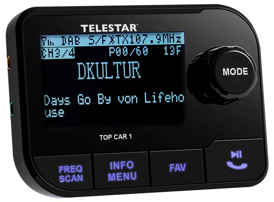 Digitalni prikaz automobila pokazuje stanicu "DKULTUR" s pjesmom "Days Go By von Lifehouse". Gumbovi pri dnu uključuju Freq Scan, Info Menu, Fav i Mode.