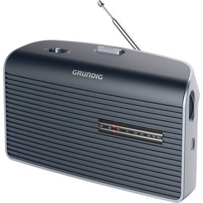 Prijenosni Grundig radio s proširenom antenom i vidljivom frekvencijskom skalom.