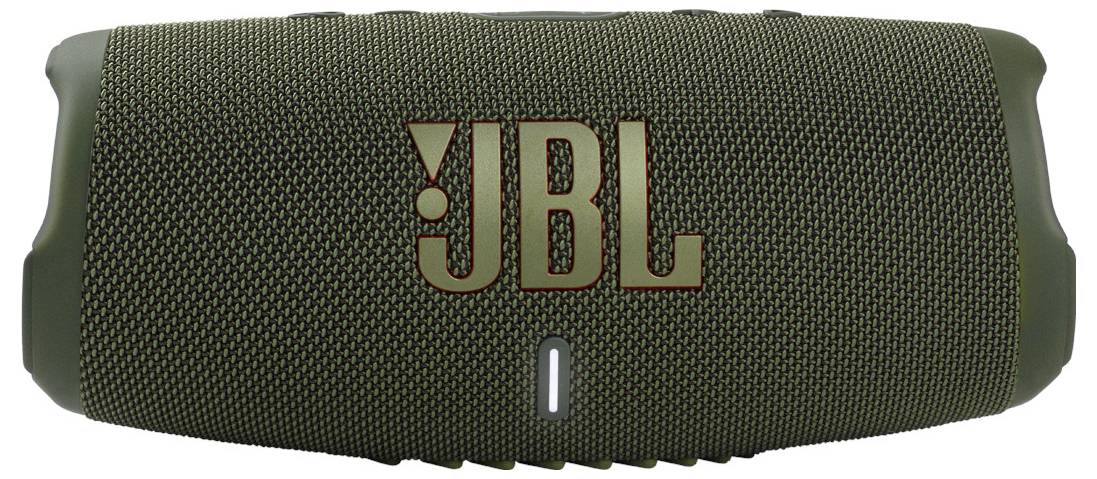 Zeleni prijenosni zvučnik s logotipom 'JBL' istaknuto prikazanim na prednjoj strani. Površina ima teksturiran, mrežasti uzorak.