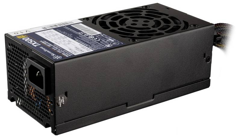 Crni mrežni napajač računala s ventilatorom za hlađenje na vrhu, utičnicom za napajanje sa strane i više obojenih kabela koji se protežu van.